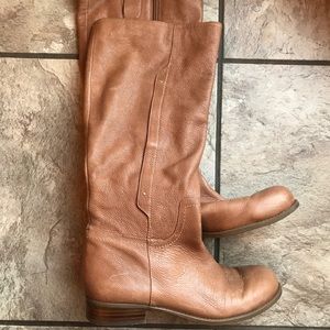 Nine West tan boots